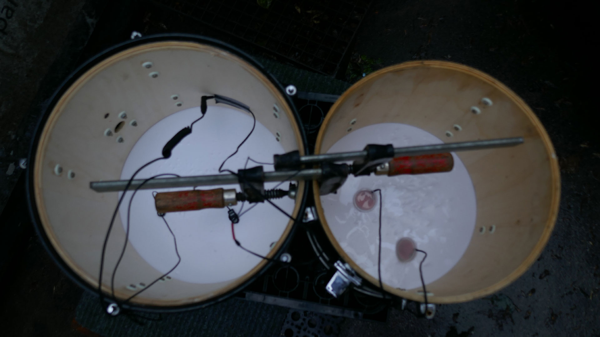 2023-12-11 Regen auf Trommeln (Audio)